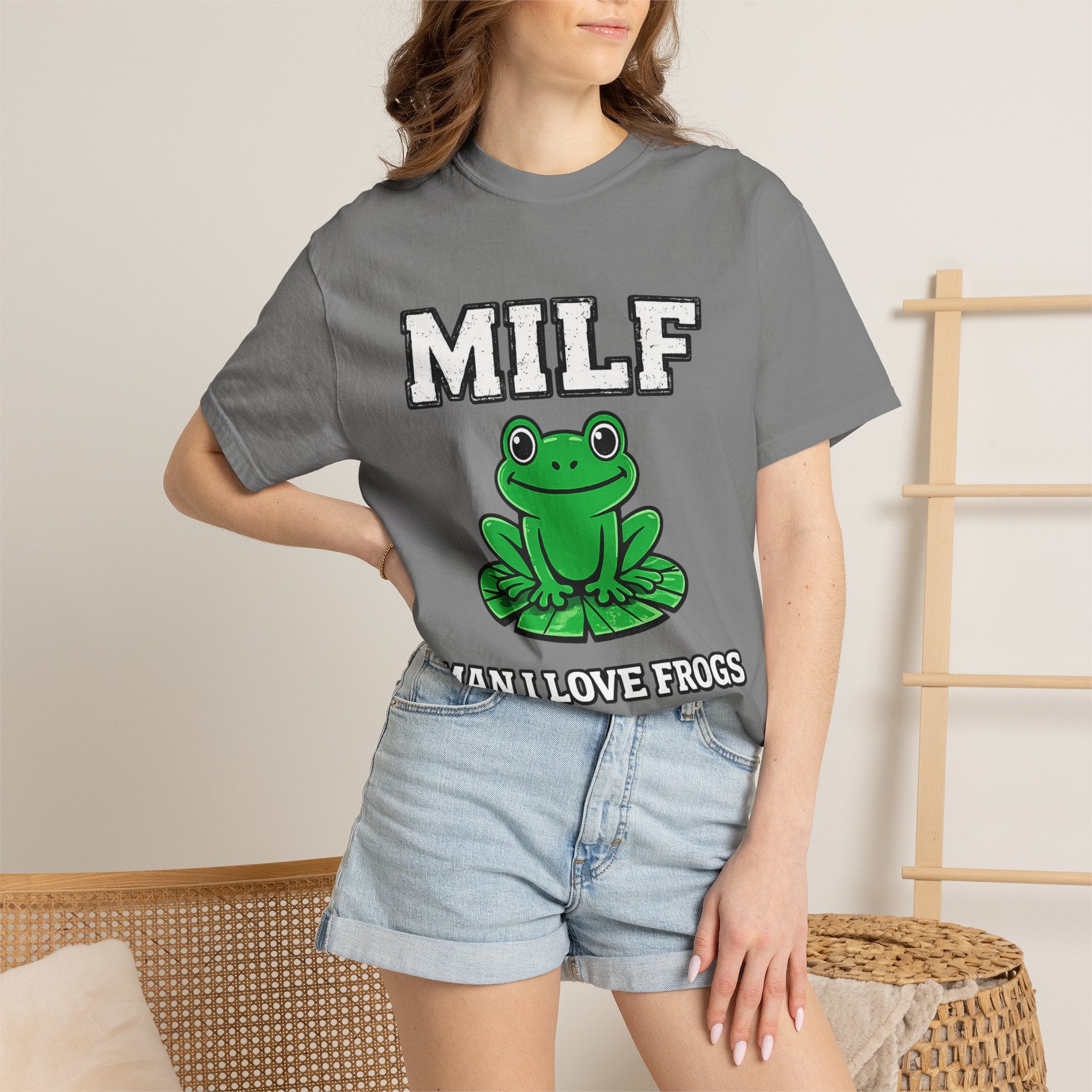 MILF man i love frogs T-Shirt | man i love frogs, cute pond frog design